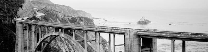 black and white photo of the Bixby bridge in Big Sur, CA